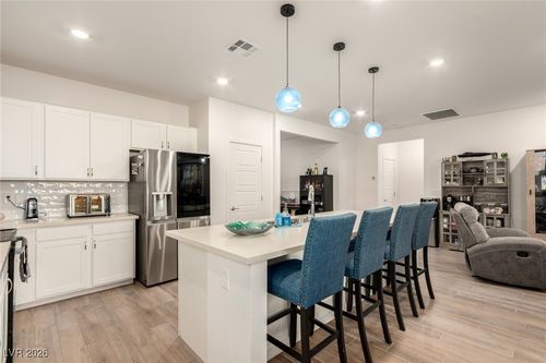 6020 Drosetta Ave, Pahrump, NV, 89061-7144 | Card Image