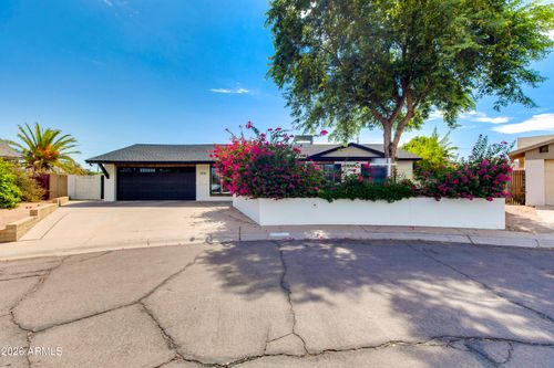 7836 E Cypress St, Scottsdale, AZ, 85257-2204 | Card Image