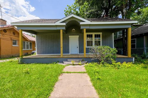 335 N Marsalis Ave, Dallas, TX, 75203-1713 | Card Image