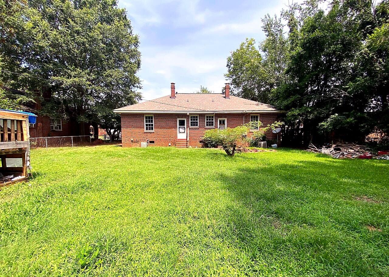 Residential Income in Greenwood 4