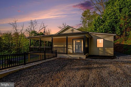 104 Dellville Dam Rd, DUNCANNON, PA, 17020-9758 | Card Image