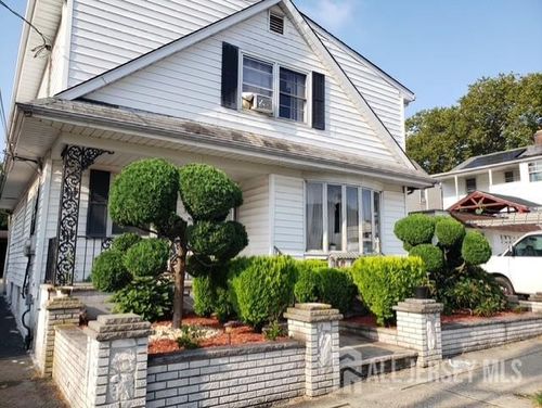 349 Paderewski Ave, Perth Amboy, NJ, 08861-2726 | Card Image