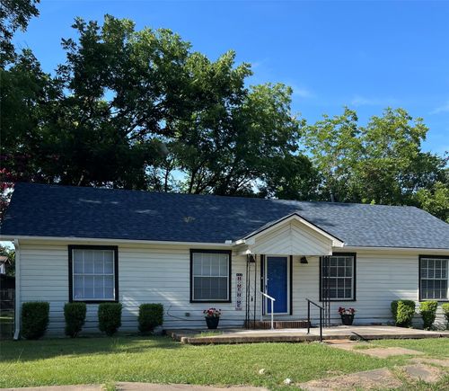 903 W 8th St, Bonham, TX, 75418-3416 | Card Image