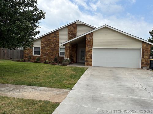 13772 S Nyssa Court, Glenpool, OK, 74033 | Card Image