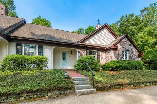 5 Melendy Holw, Amherst, NH, 03031-2654 | Card Image
