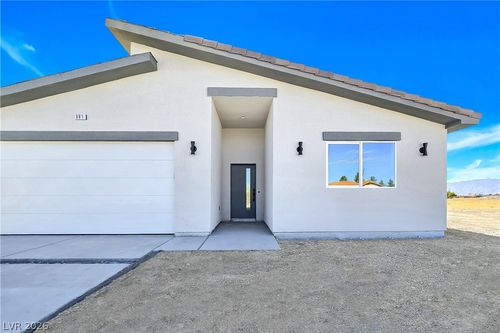 480 Arapahoe St, Pahrump, NV, 89048-5797 | Card Image
