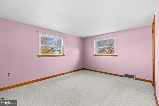 147 S 7 Th St, House other with 3 bedrooms, 1 bathrooms and null parking in MOUNT WOLF PA | Image 10