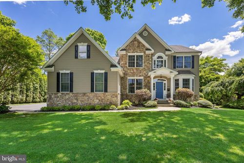 396 E 3rd St, MOORESTOWN, NJ, 08057-2918 | Card Image