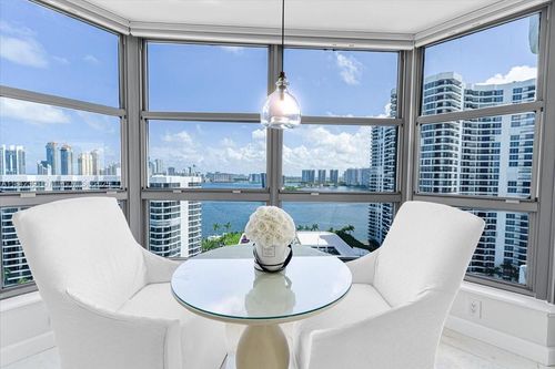 2101-3500 Mystic Pointe Dr, Aventura, FL, 33180-2583 | Card Image