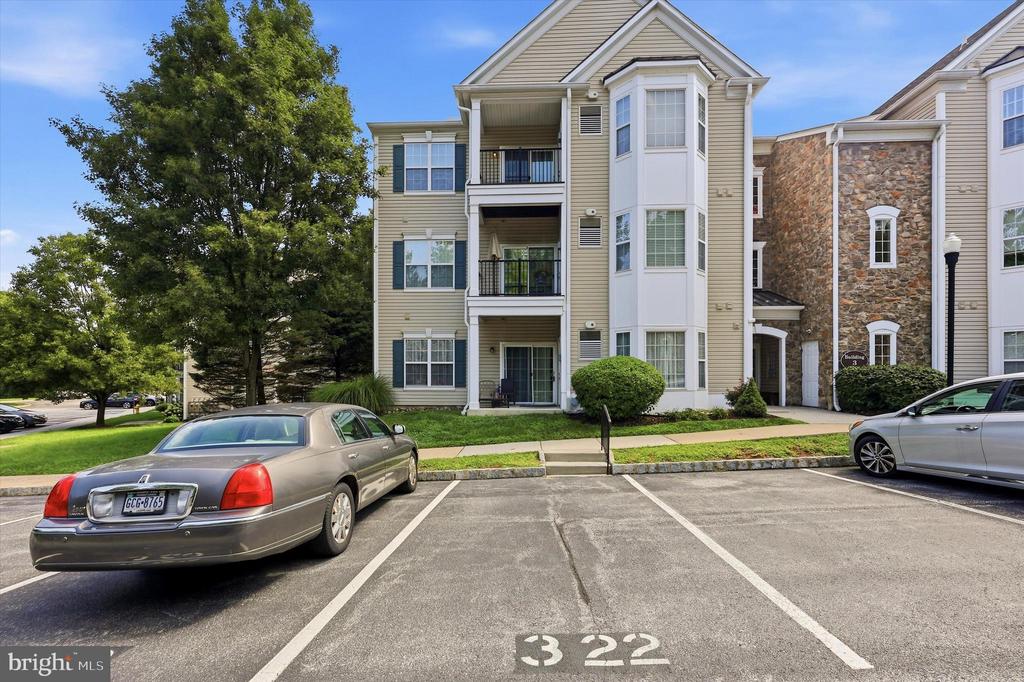 Residential in BROOKHAVEN 3
