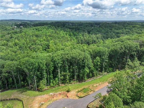 13585 Woodford Pass Ne, Roswell, GA, 30075 | Card Image