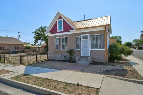 701 3rd St, Albuquerque, NM, 87102-4127 | Card Image