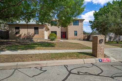 13510 Mount Olympus, Universal City, TX, 78148-2829 | Card Image