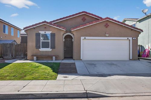 118 Peerless St, Madera, CA, 93638-8222 | Card Image