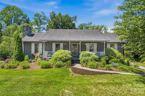279 Woody Ln, Asheville, NC, 28804-1042 | Card Image