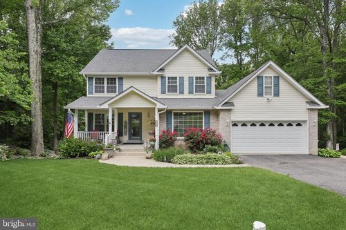 9410 Carleigh Ct, OWINGS, MD, 20736-4016 | Card Image