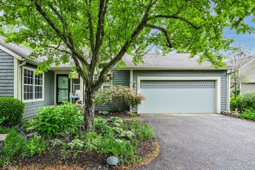 4650 Stansbury Ln, Indianapolis, IN, 46254-9655 | Card Image