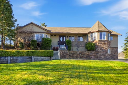 14385 Del Oro Ct, Red Bluff, CA, 96080-9317 | Card Image