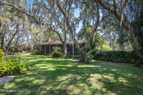 9959 Nicole Dr, Micco, FL, 32976-3317 | Card Image