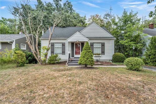 242 Hawkins Ave, Akron, OH, 44313-6429 | Card Image