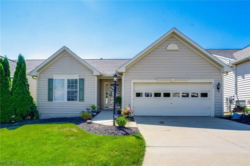 824 Willow Creek Dr, Fairlawn, OH, 44333-2996 | Card Image