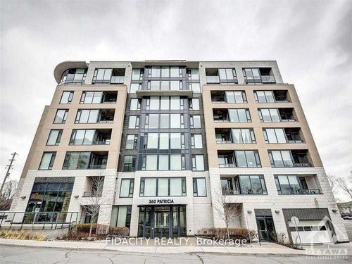 324-360 Patricia Avenue, Westboro - Hampton Park, ON, K1Z6W1 | Card Image