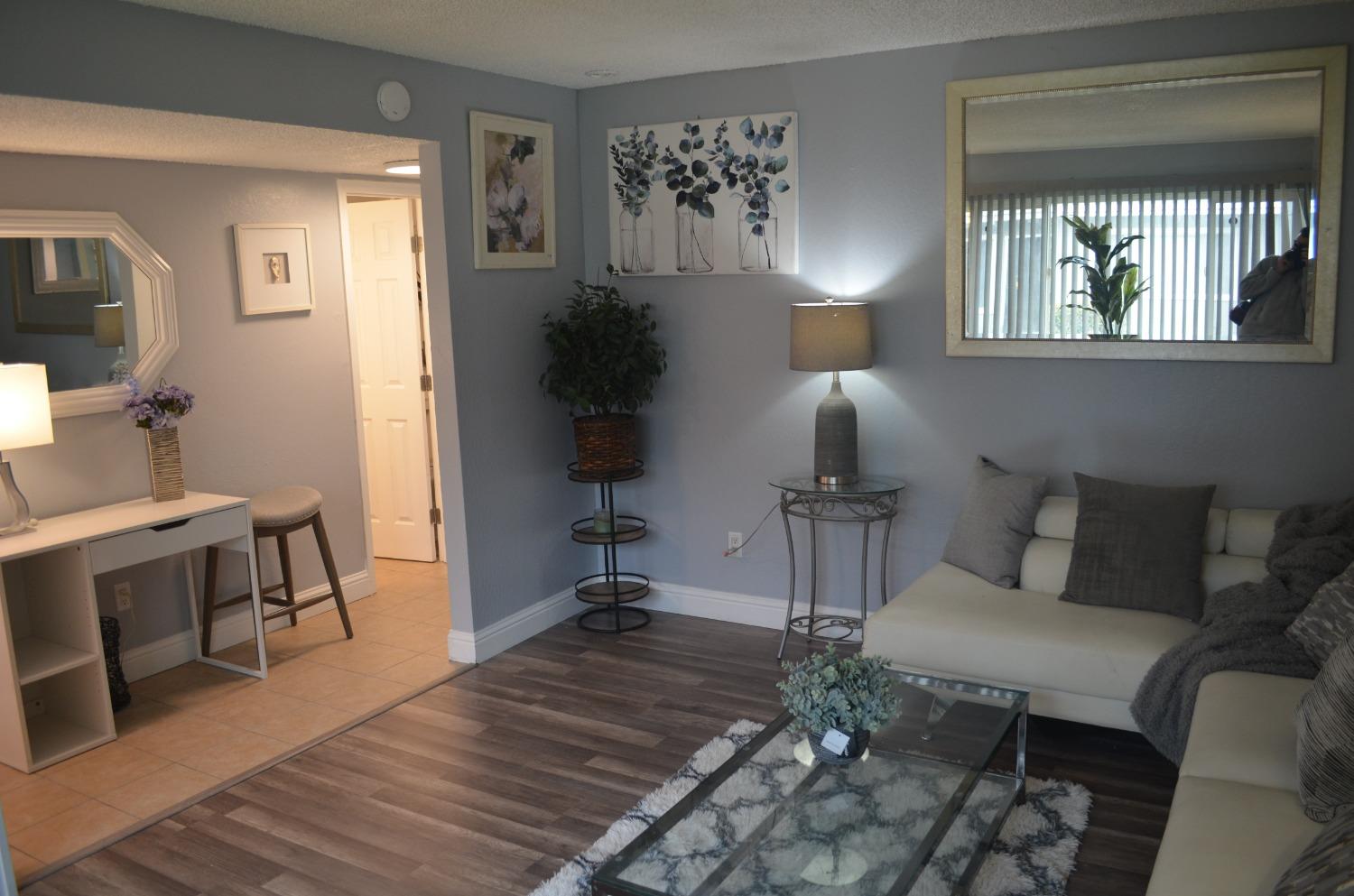 Residential Lease in Sacramento 3