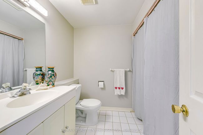 1389 Winterbourne Dr, House other with 6 bedrooms, 4 bathrooms and 2 parking in Oakville ON | Image 31