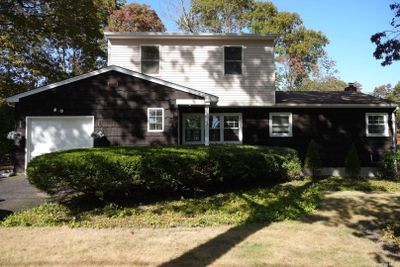 83 Patchogue Avenue, House other with 5 bedrooms, 2 bathrooms and null parking in Mastic NY | Image 1