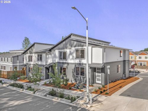177 Nw Mawrcrest Ave, Gresham, OR, 97030 | Card Image
