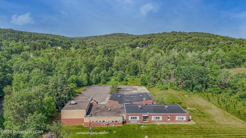 635 Sutton Creek Rd, Harding, PA, 18643-2942 | Card Image