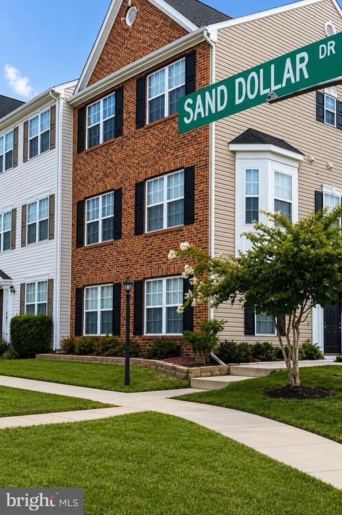 100 Sand Dollar Cv, STAFFORD, VA, 22554-4514 | Card Image