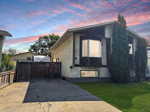 6925 98 Street, Grande Prairie, AB, T8V5E7 | Card Image