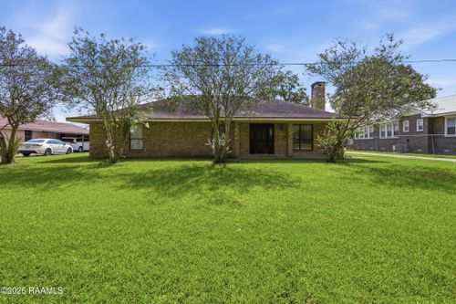 101 Ante Bellum Rd, Carencro, LA, 70520-6328 | Card Image