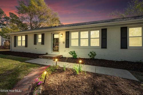 5202 Fitzgerald Dr, Wilmington, NC, 28405-1538 | Card Image