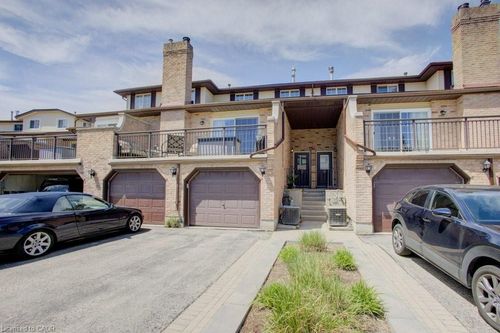 3-464 Beechwood Pl, Waterloo, ON, N2T1Z2 | Card Image