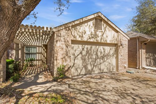 4139 Rosser Sq, Dallas, TX, 75244-6643 | Card Image