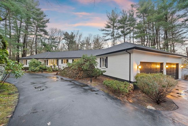 60 Algonquin Rd, House other with 4 bedrooms, 5 bathrooms and 6 parking in Canton MA | Image 39
