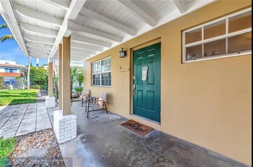 3-805 Ne 17th Ave, Fort Lauderdale, FL, 33304-4563 | Card Image