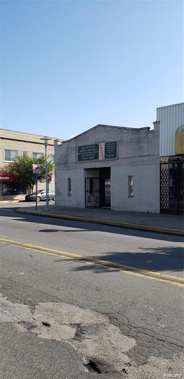 10242 Joseph Campau St, Hamtramck, MI 48212