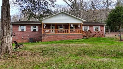 147 Sawyer Cove Rd, Hayesville, NC, 28904-1058 | Card Image