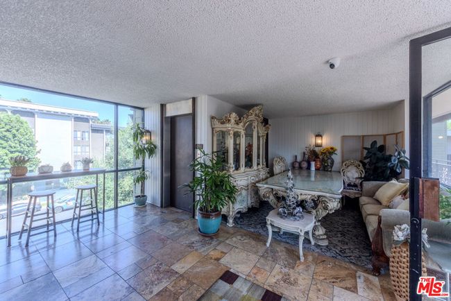361 - 525 S Ardmore Ave, Condo with 0 bedrooms, 1 bathrooms and 1 parking in Los Angeles CA | Image 11