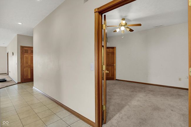793 Shepherds Way, Condo with 2 bedrooms, 2 bathrooms and null parking in Greenwood IN | Image 5