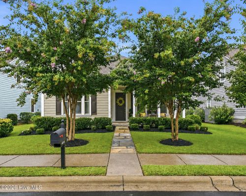 9145 Village Lake Dr Sw, Calabash, NC, 28467-7400 | Card Image