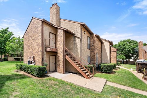 720-1204 Calico Ln, Arlington, TX, 76011-8807 | Card Image