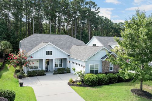 402 Lake Bluff Dr, Bluffton, SC, 29910-9350 | Card Image