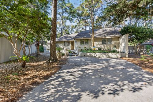 8 Pine Ct, Hilton Head Island, SC, 29928-4203 | Card Image