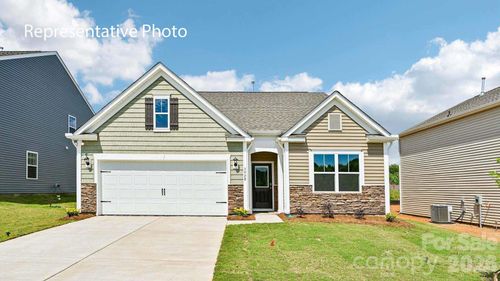 3635 Charles St Nw, Conover, NC, 28613-8191 | Card Image