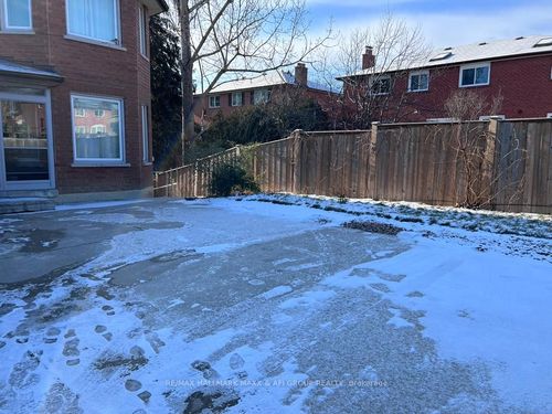 lower-625 Carrville Rd, Richmond Hill, ON, L4C6E5 | Card Image