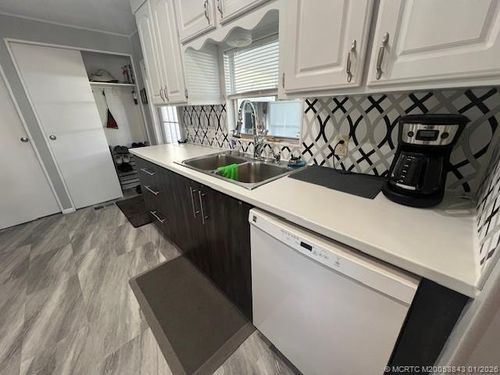 8709 Knight Rd, Boynton Beach, FL, 33436-7536 | Card Image